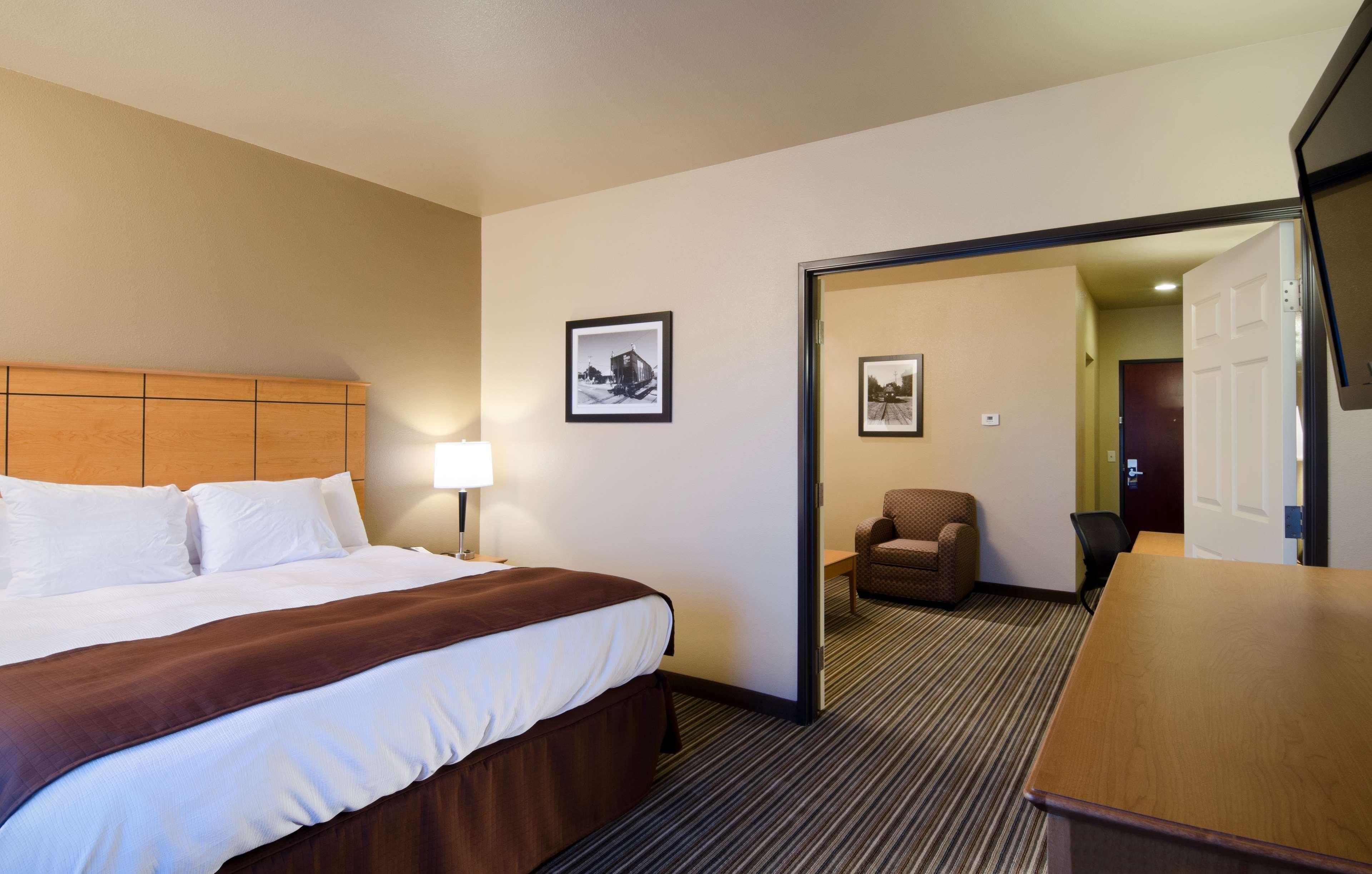 Best Western Shelby Inn & Suites Esterno foto